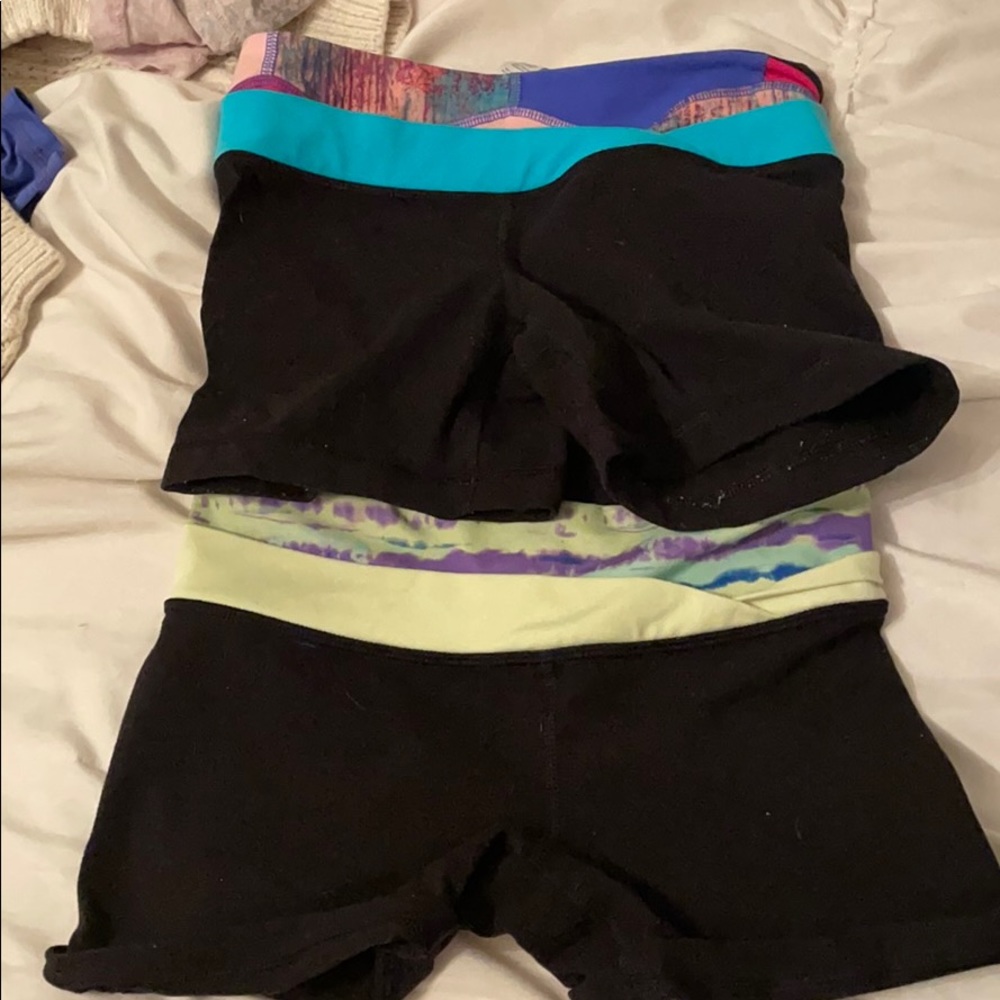 2 pack of Ivivva shorts